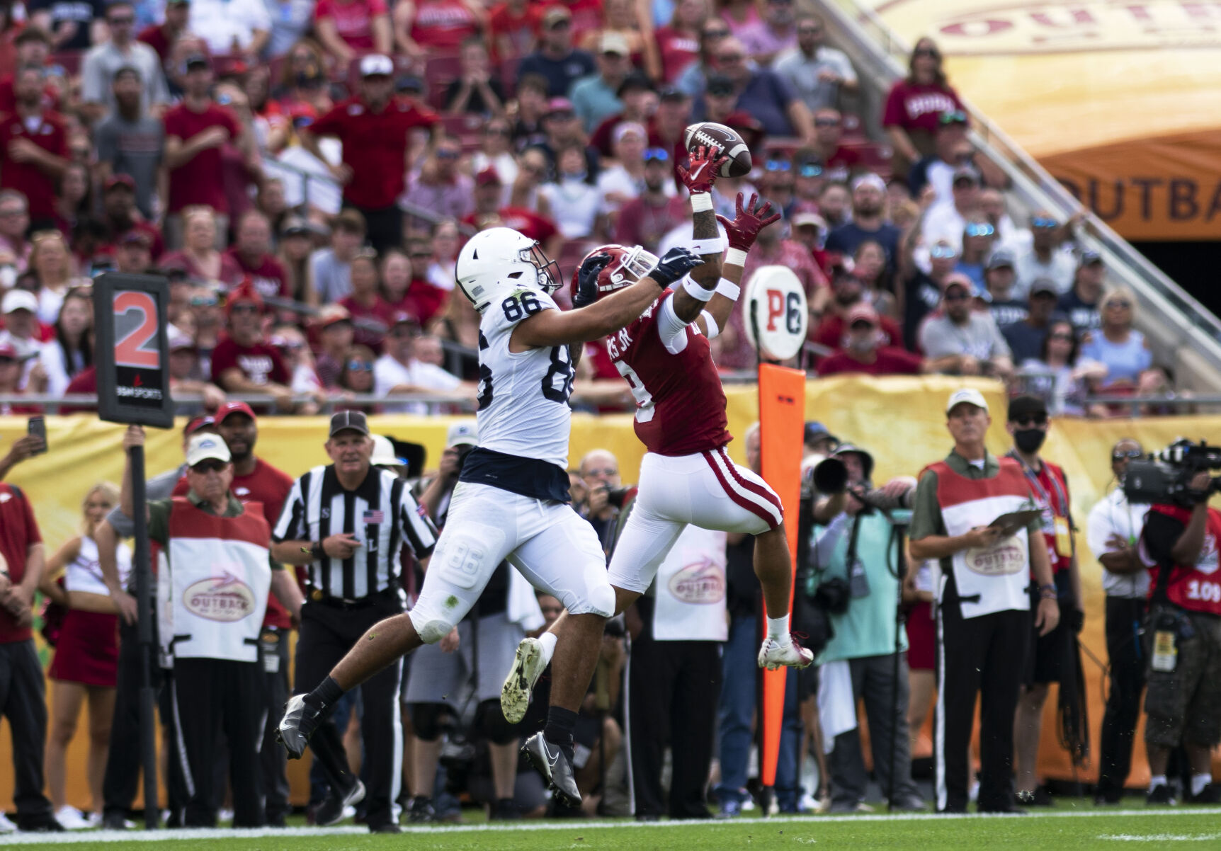 Outback Bowl 2022, Arkansas interception
